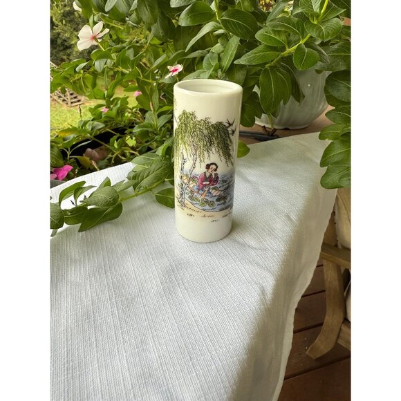 Vintage Chinese Porcelain Brush Pot | Hand-Painted Scene | Miss Poppy’s Emporium - Picture 1 of 3
